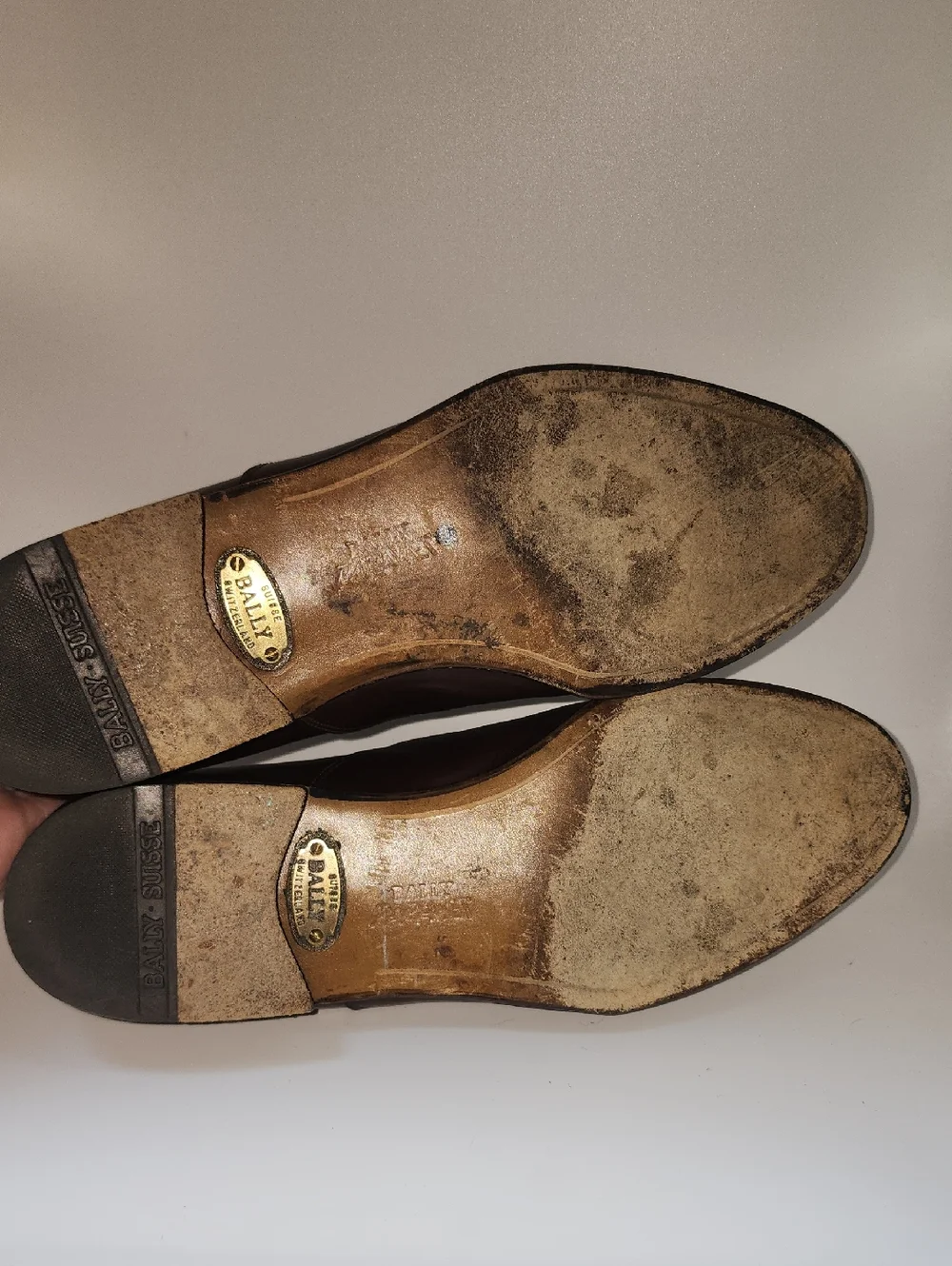 Bally London 712 Size 8d Classic Brown Leather Cap-Toe Oxford Dress Shoes